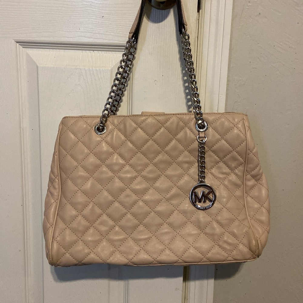 Michael Kors baby pink quilted purse